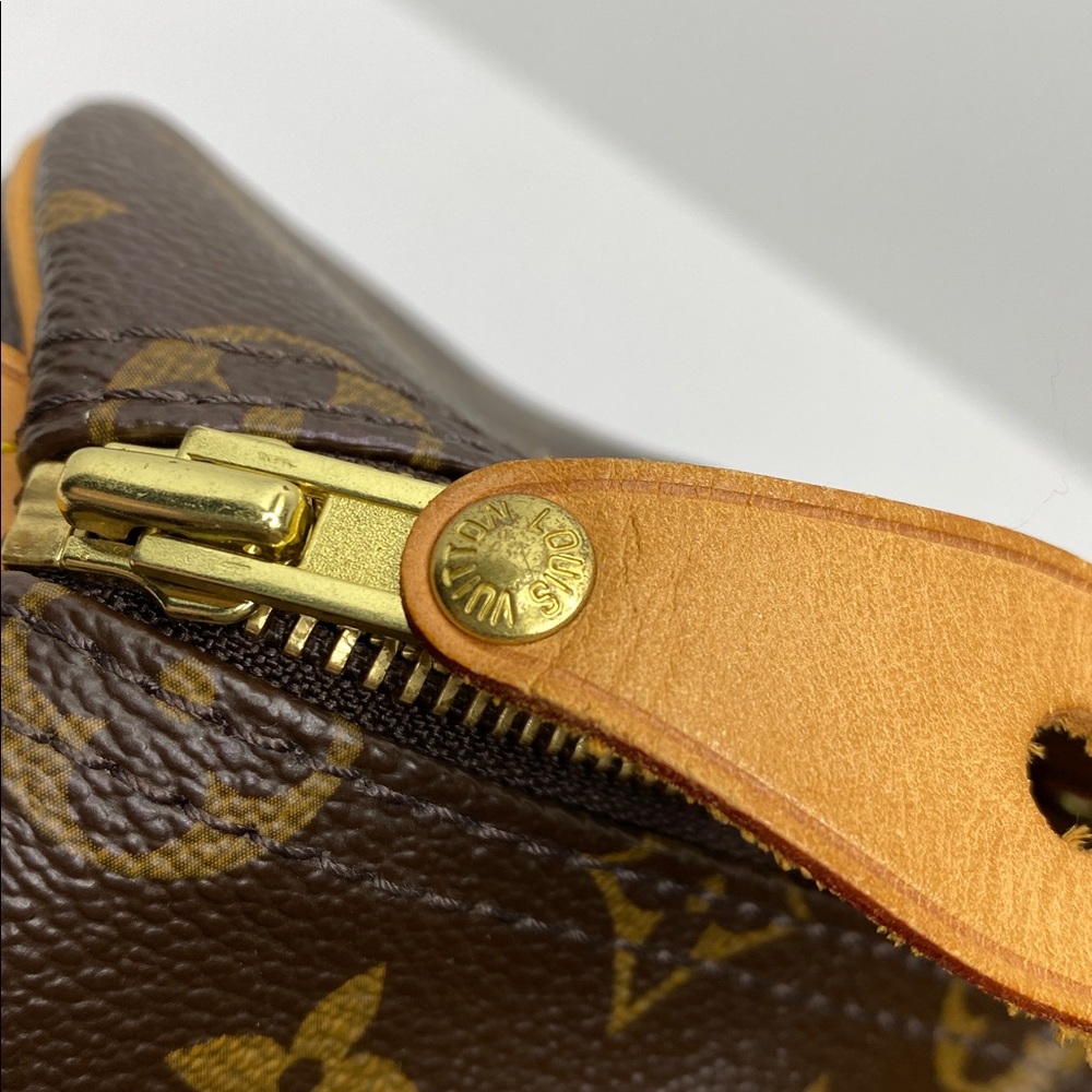 Louis Vuitton Monogram Speedy - Picture 12 of 14